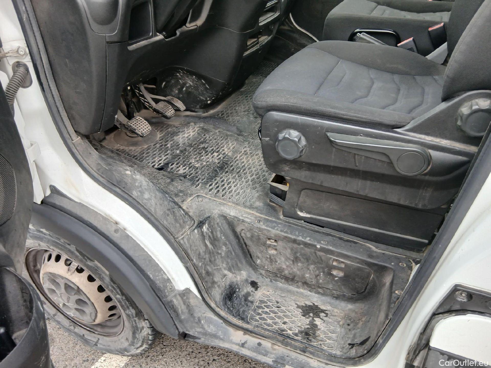  Iveco  Daily IVECO  / 2019 / 4P / combi 35S 14H V 4100/H2 16H M3 #7