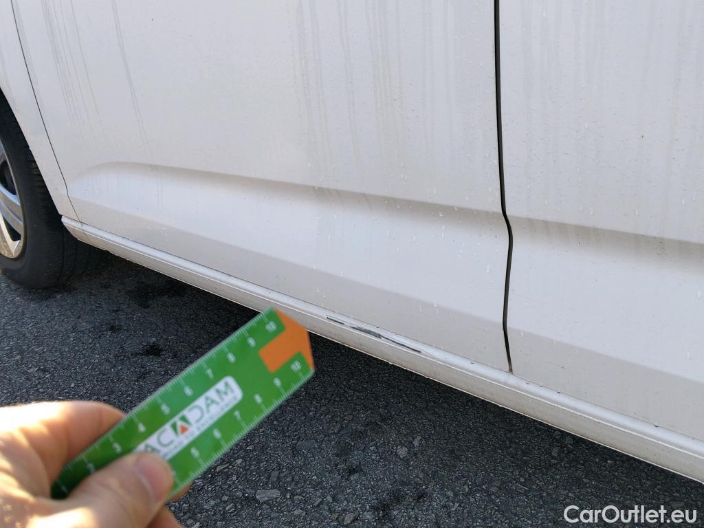  Volkswagen  Caddy VOLKSWAGEN  / 2020 / 4P / combi Kombi 2.0 TDI 75kW (102CV) (CX) #2