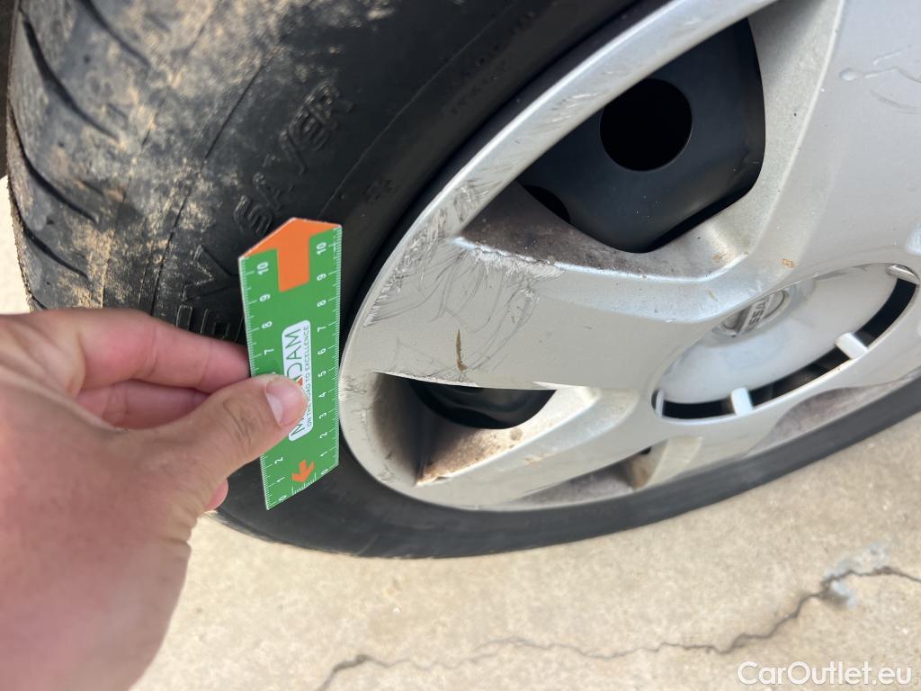  Nissan  NV200 NISSAN NV250 / 2019 / 4P / furgón 2pl 1.5dCi 85 kW (115 CV) L1H1 ÓPTIMA #31