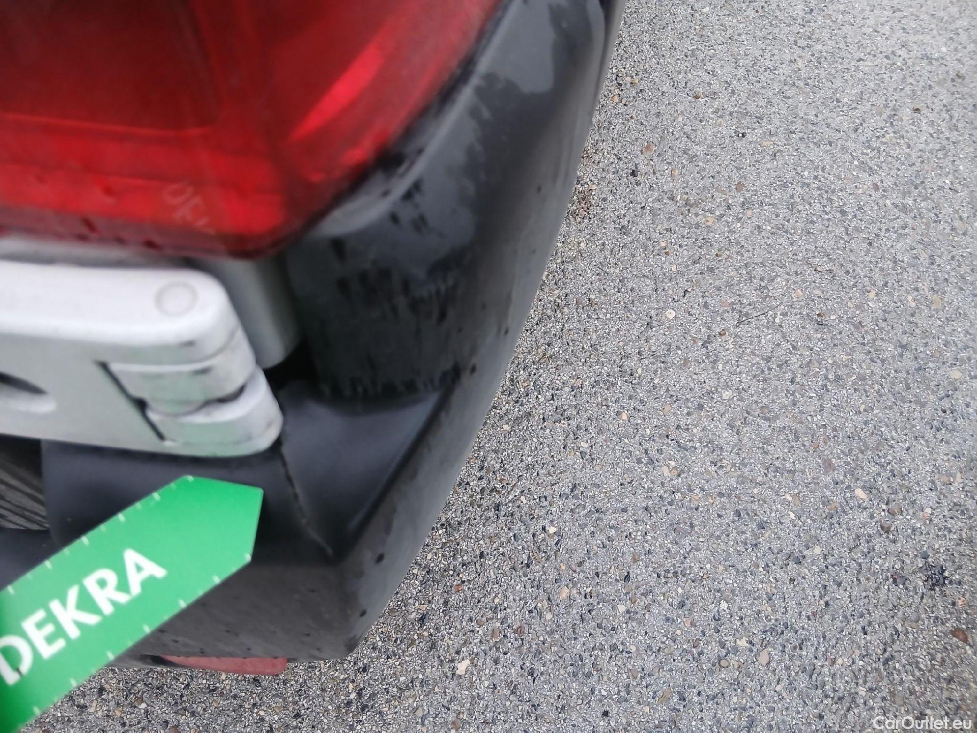  Nissan  NV400 NISSAN  / 2011 / 4P / furgón L2H2 3,5T 2.3dCi 99kW FWD Optima #53