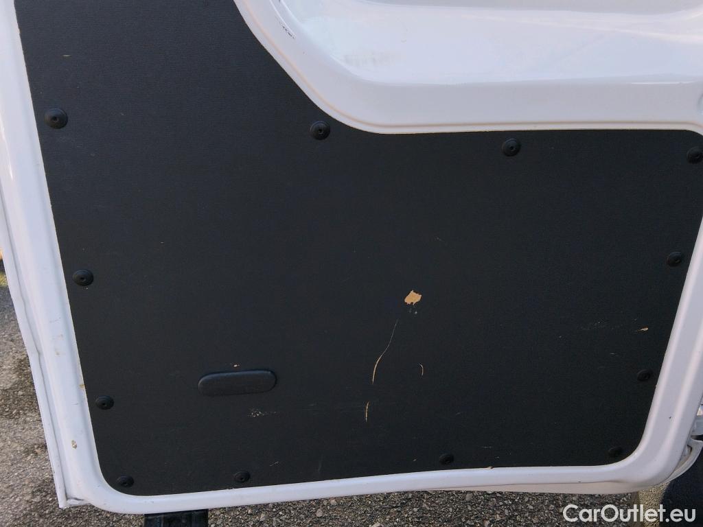  Volkswagen  Caddy VOLKSWAGEN  / 2020 / 4P / combi Kombi 2.0 TDI 75kW (102CV) (CX) #9