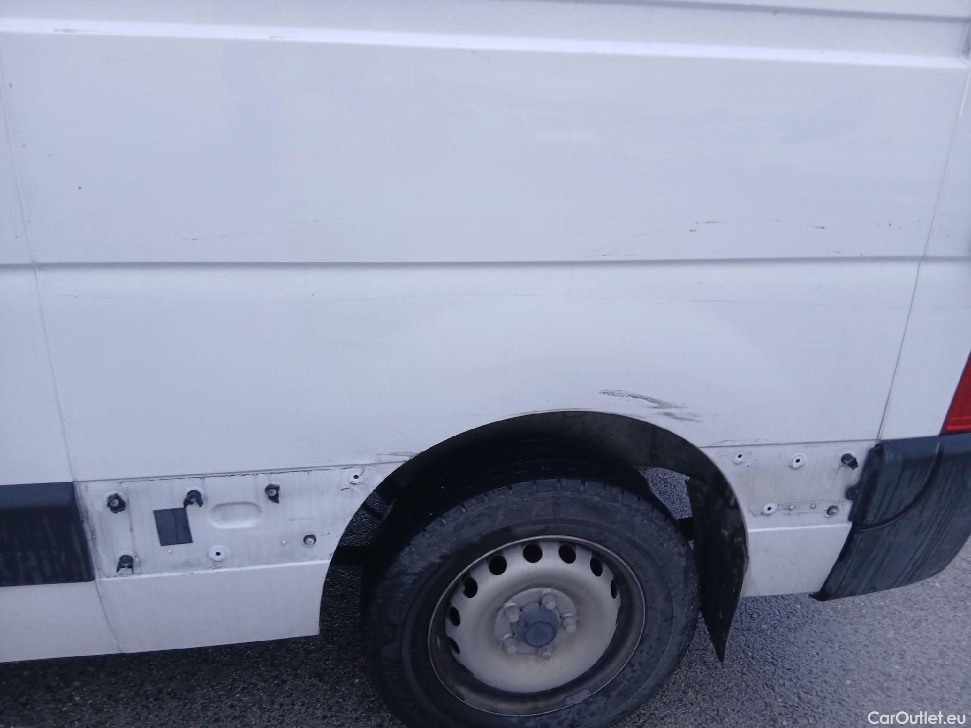  Nissan  NV400 NISSAN  / 2011 / 4P / furgón L2H2 3,5T 2.3dCi 99kW FWD Optima #44