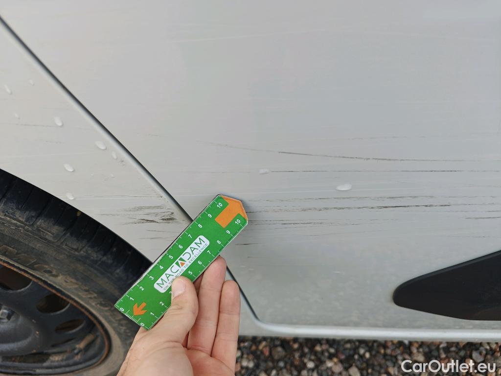  Opel  Combo OPEL  Life / 2018 / 5P / combi 1.5 TD 75kW (100CV) S/S Edition L (IND) #33