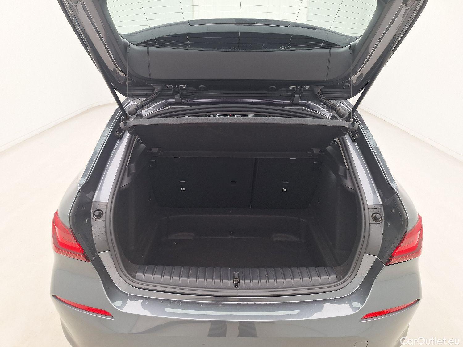  Bmw  Serie 1 BMW, 1-serie '19, BMW 1 Reeks Hatch 116dA (85 kW) 5d #2