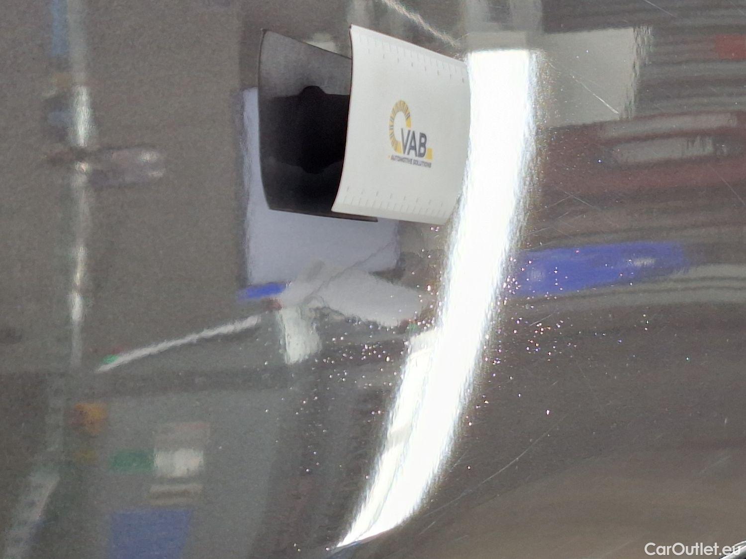  Peugeot  5008 Peugeot,  '16, Peugeot  1.5 BlueHDi 96kW S&S EAT8 GT Line 5d #22