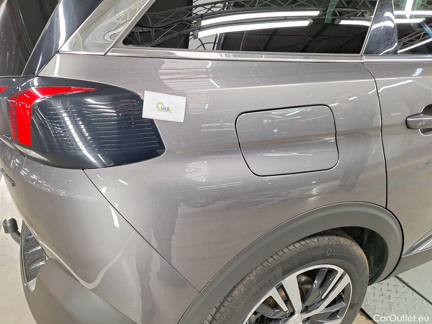  Peugeot  5008 Peugeot,  '16, Peugeot  1.5 BlueHDi 96kW S&S EAT8 GT Line 5d #18