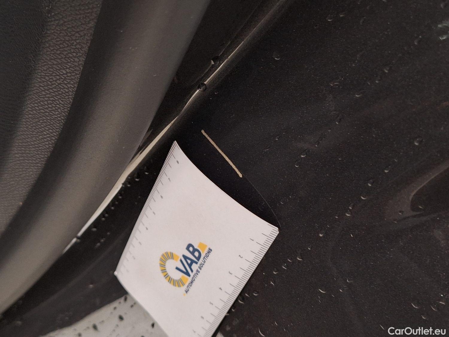  Peugeot  5008 Peugeot,  '16, Peugeot  1.5 BlueHDi 96kW S&S EAT8 GT Line 5d #30