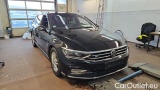  Volkswagen  Passat 2.0 TDI SCR DSG Elegance Variant #2