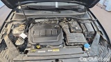  Volkswagen  Passat 2.0 TDI SCR DSG Elegance Variant #11