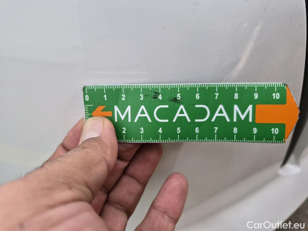  Peugeot  208  Premium 1.5 HDi 100CV BVM6 E6d #9