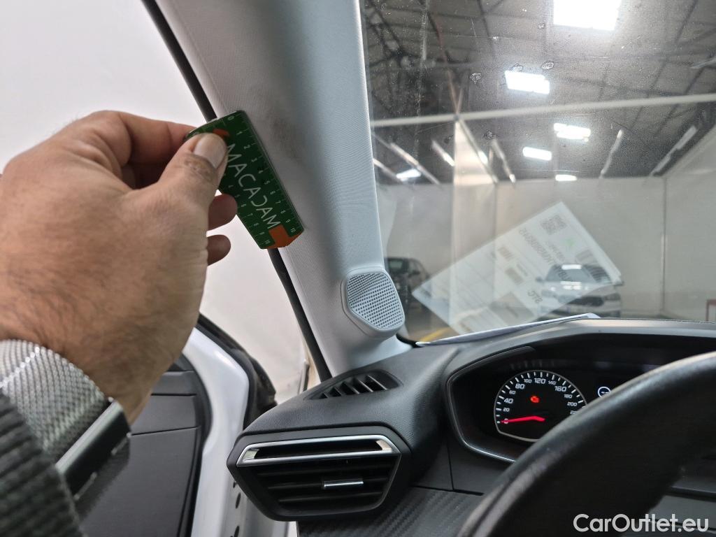  Peugeot  208  Premium 1.5 HDi 100CV BVM6 E6d #12