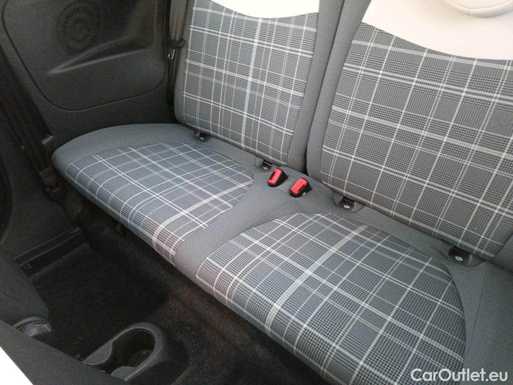  Fiat  500 FIAT  / 2015 / 3P / berlina con portón Lounge 1.2 8v 51KW (69 CV) (AC) #2