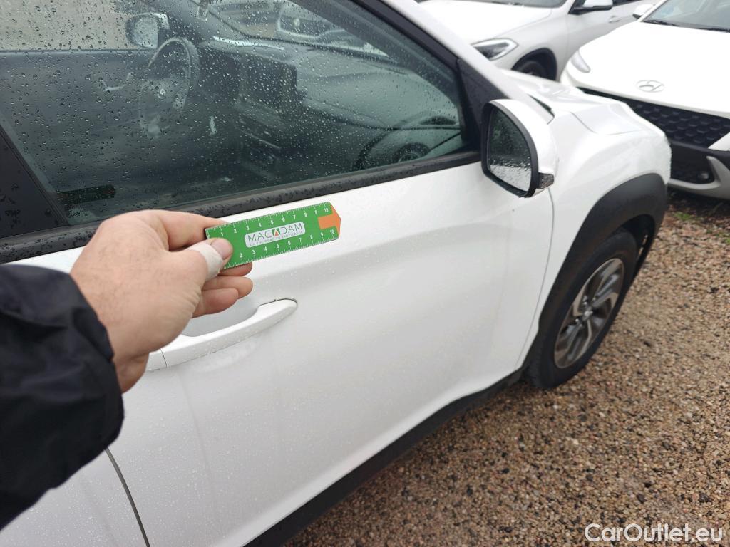  Hyundai  Konna HYUNDAI Kona / 2020 / 5P / todoterreno 1.6 GDI HEV Maxx DCT #24