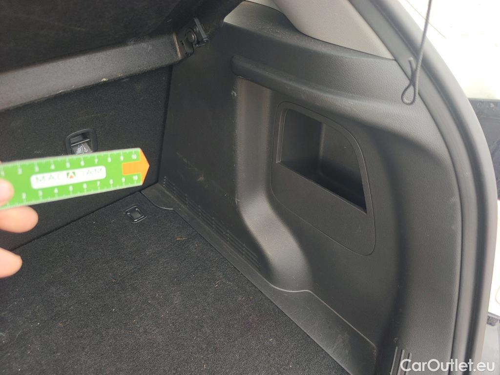  Hyundai  Konna HYUNDAI Kona / 2020 / 5P / todoterreno 1.6 GDI HEV Maxx DCT #13