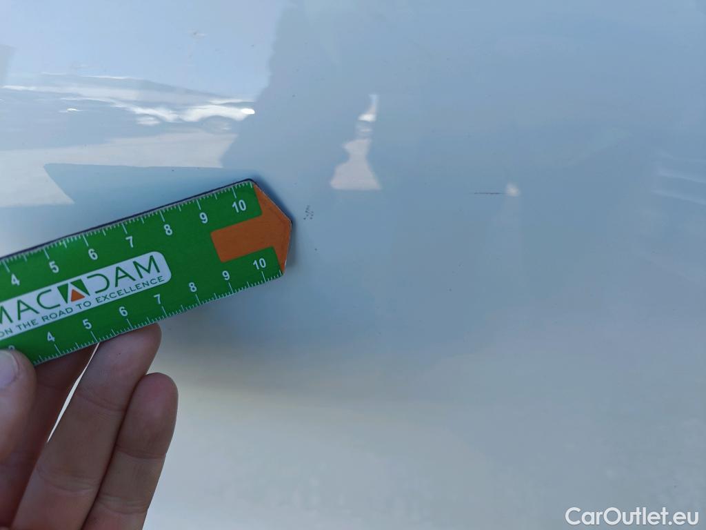  Renault  Clio RENAULT  / 2019 / 5P / berlina con portón Business TCe 74 kW (100CV) GLP #15