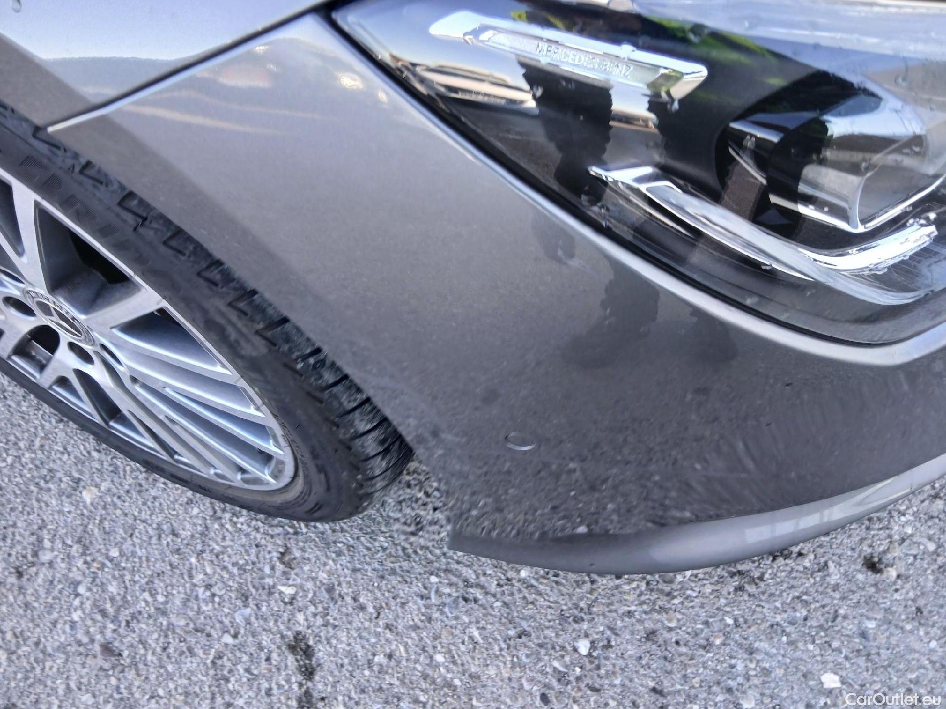  Mercedes  CLA-Klasse MERCEDES-BENZ CLA / 2019 / 4P / coupé CLA 200 #2