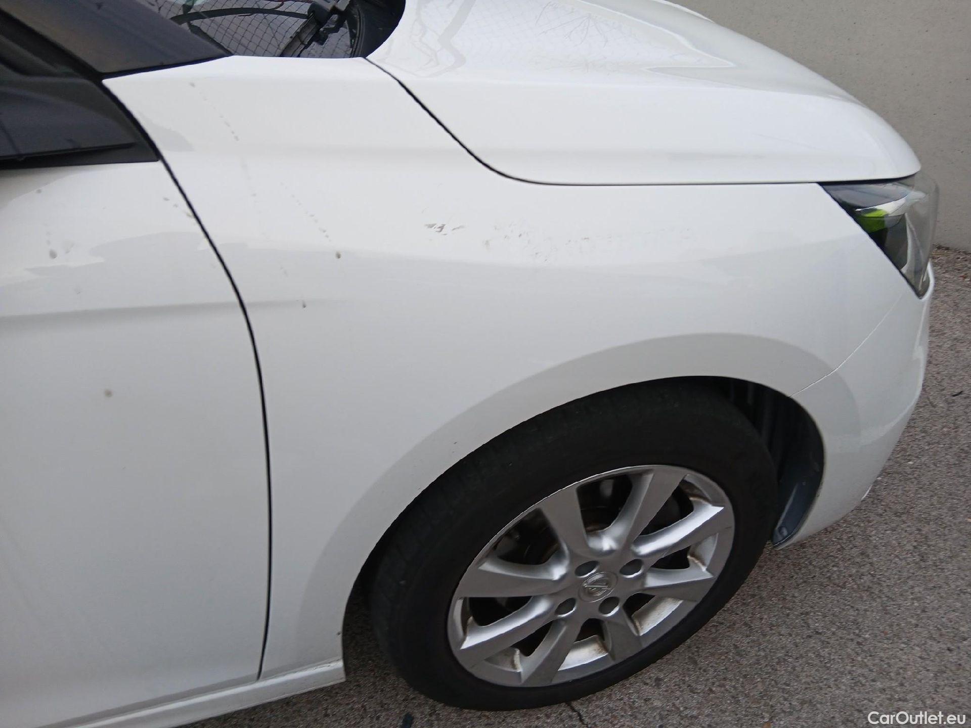  Opel  Corsa OPEL  / 2019 / 5P / berlina con portón 1.2T XHL 74kW (100CV) Edition #13