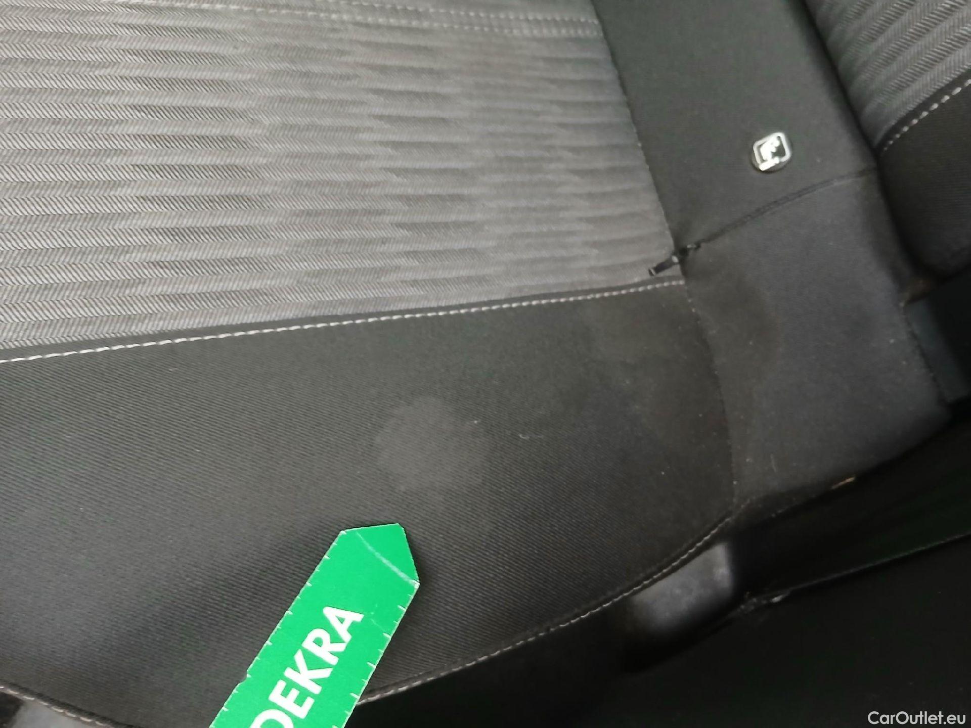  Opel  Corsa OPEL  / 2019 / 5P / berlina con portón 1.2T XHL 74kW (100CV) Edition #14