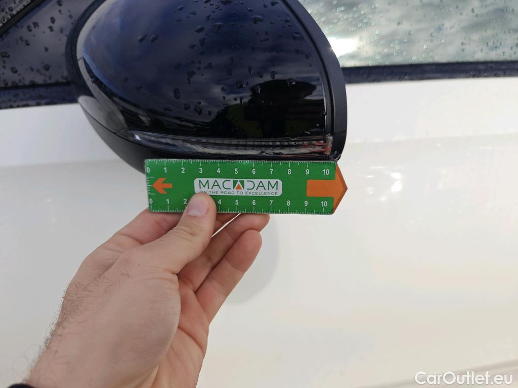  Mercedes  A-Klasse MERCEDES-BENZ Clase A / 2018 / 5P / berlina con portón A 180 d #25