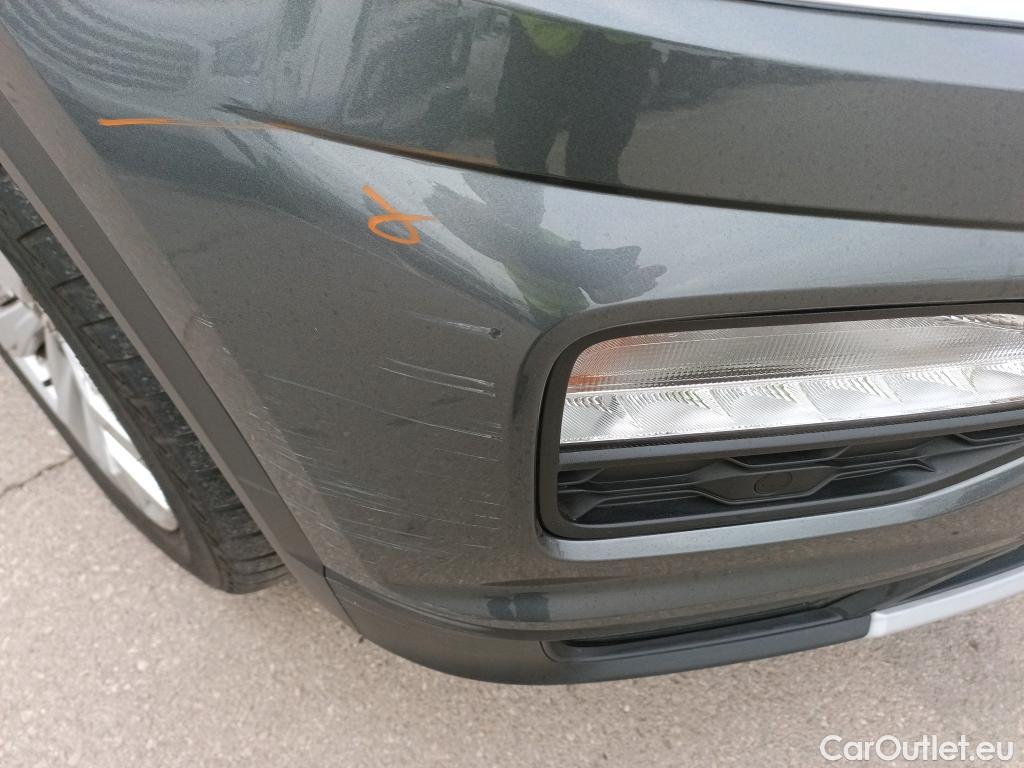  Volkswagen  T-ROC VOLKSWAGEN  / 2017 / 5P / todoterreno Advance 2.0 TDI 110kW (150CV) DSG (AC2) #15