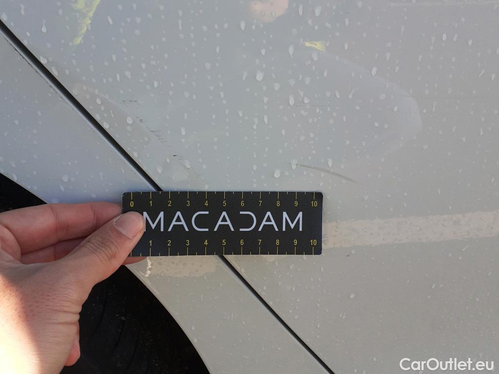  Volkswagen  Golf  VOLKSWAGEN / 2020 / 5P / berlina con portón 2.0 TDI 85kW (115CV) #9