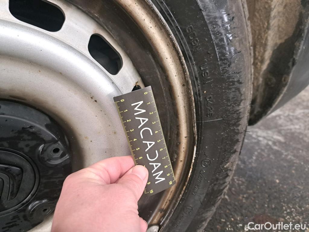  Citroen  Berlingo  Fourgon Club M 650 1.5 BlueHDi 75CV BVM5 E6dT #18