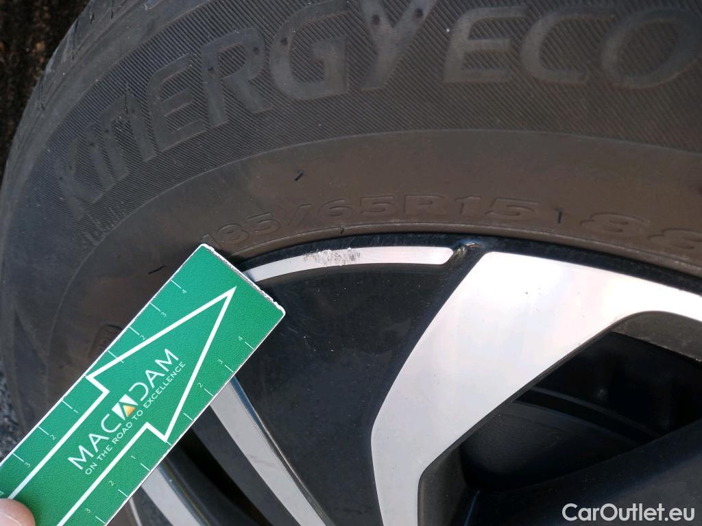  Volkswagen  Polo VOLKSWAGEN  / 2021 / 5P / berlina con portón Life 1.0 TSI 70kW (95CV) #19