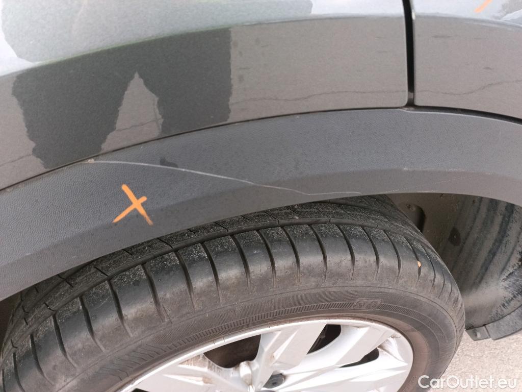  Volkswagen  T-ROC VOLKSWAGEN  / 2017 / 5P / todoterreno Advance 2.0 TDI 110kW (150CV) DSG (AC2) #17