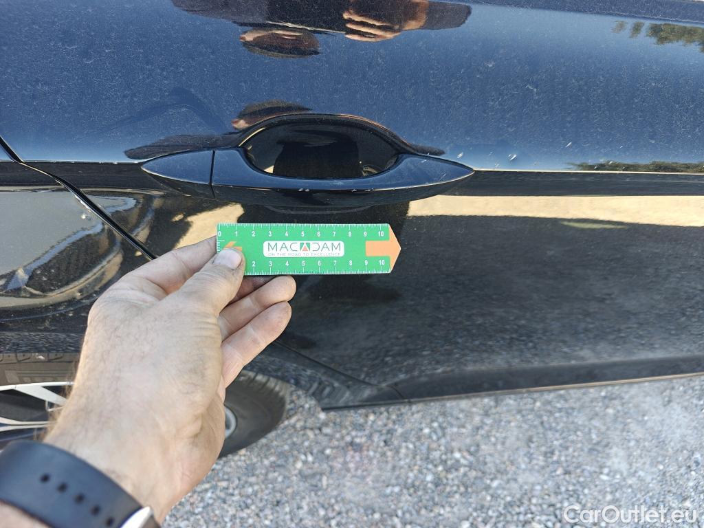  Volkswagen  Passat VOLKSWAGEN  / 2019 / 4P / sedán Executive 2.0 TDI 110kW (150CV) DSG #21