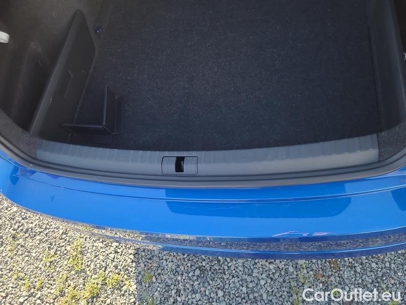  Skoda  Octavia  Lim. (NX3)(2020) Oct.2.0TDI 110 Style 5d #16