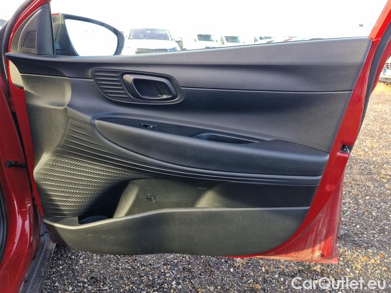  Hyundai  Bayon   (2021)  1.0T-GDI Smart AT 5d #39