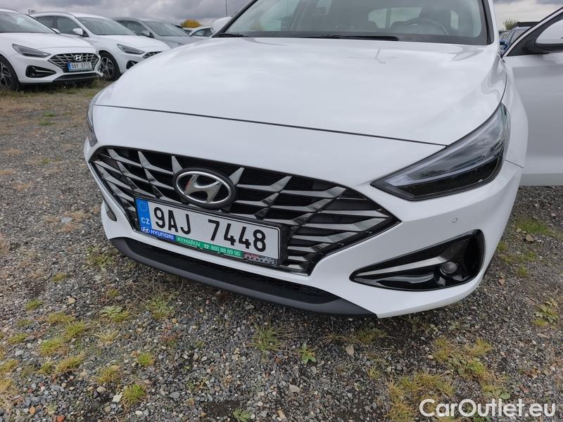  Hyundai  i30  (PD)(01.2017  ->)  kom.1.0TGDI 120 Smart #1