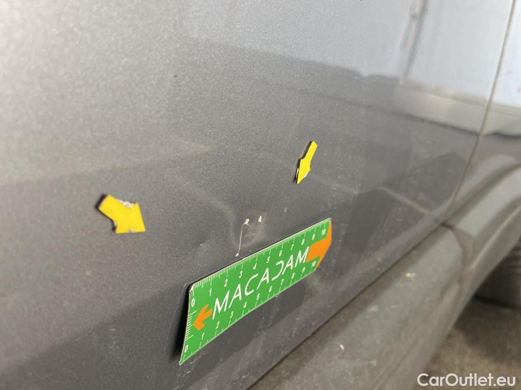  Peugeot  5008 PEUGEOT  / 2020 / 5P / SUV PureTech 130 S&S Active Pack #15