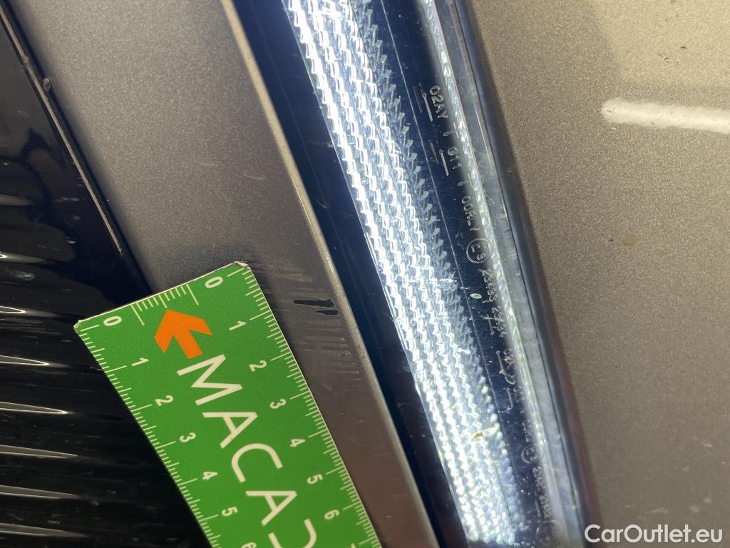  Peugeot  5008 PEUGEOT  / 2020 / 5P / SUV PureTech 130 S&S Active Pack #4