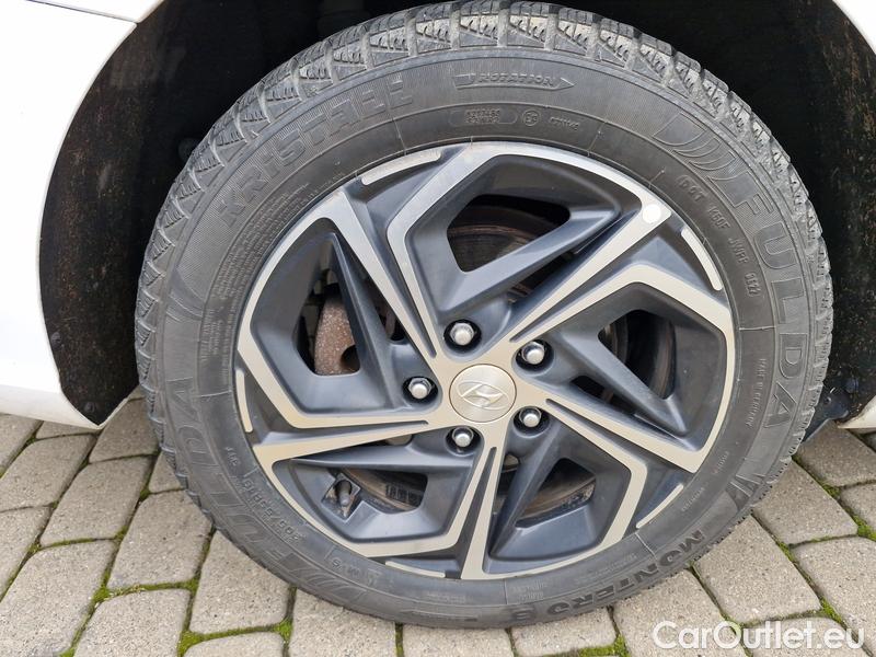  Hyundai  i30   cw (PD)(2017->)  kom.1.6CRDi 115 Smart #17