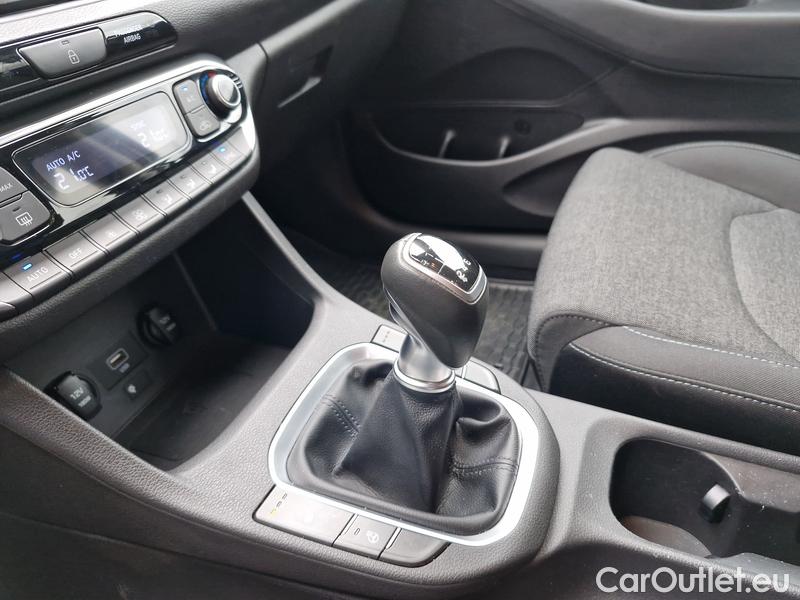  Hyundai  i30   cw (PD)(2017->)  kom.1.6CRDi 115 Smart #12