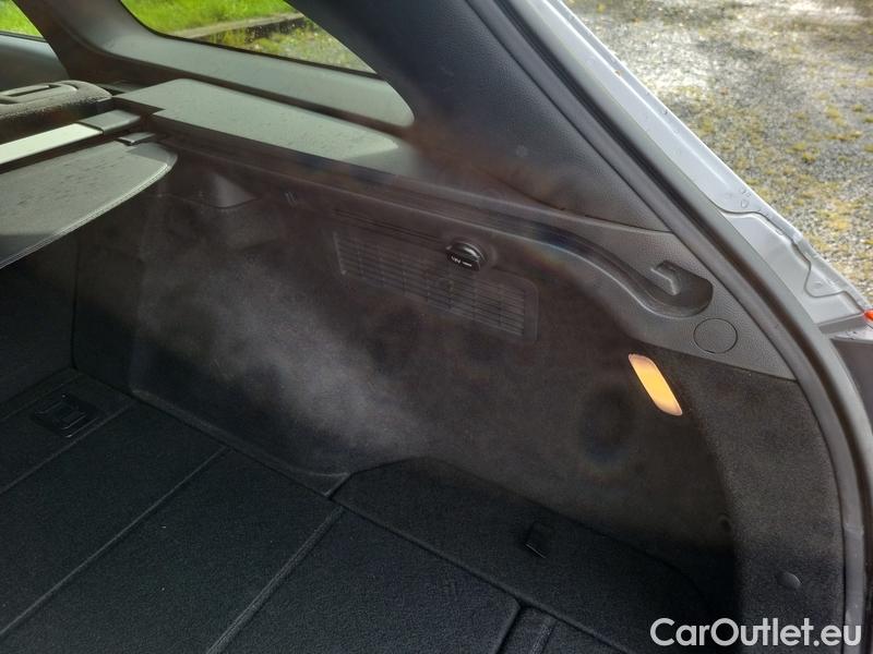  Hyundai  i30  (PD)(01.2017 ->)  kom.1.5T-GDI Smart 5d #17