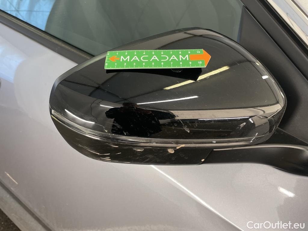  Peugeot  5008 PEUGEOT  / 2020 / 5P / SUV PureTech 130 S&S Active Pack #29