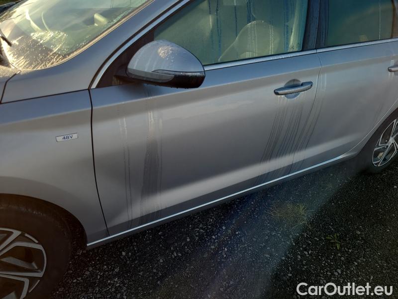  Hyundai  i30  (PD)(01.2017 ->)  kom.1.5T-GDI Smart 5d #26