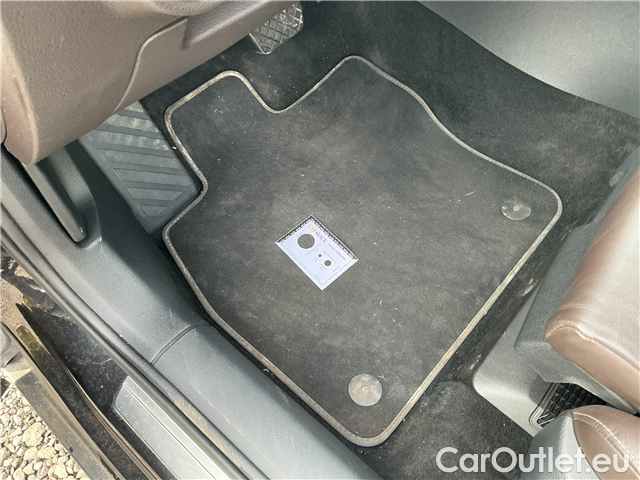  Skoda  Superb Supe.FL2.0TSI 140 L&K AT #21