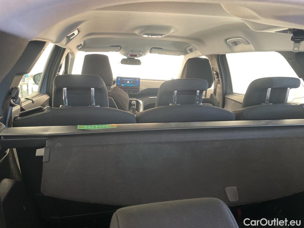  Peugeot  5008 PEUGEOT  / 2020 / 5P / SUV PureTech 130 S&S Active Pack #12