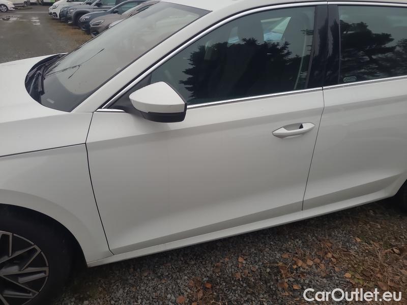  Skoda  Octavia  Combi (NX3)(2020) Oct.Combi 2.0TDI 110 Style AT #10