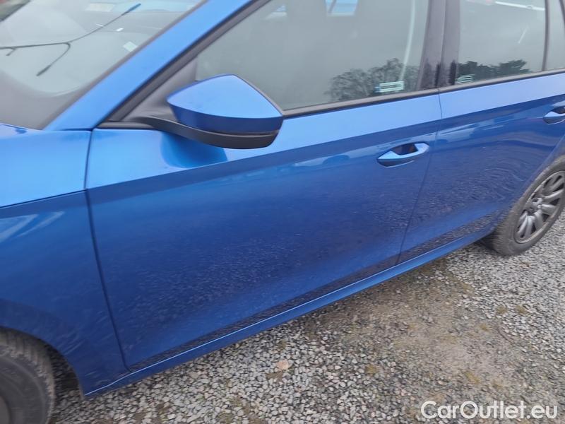  Skoda  Octavia  Combi (NX3)(2020) Oct.Combi 2.0TDI 85 Ambition #4