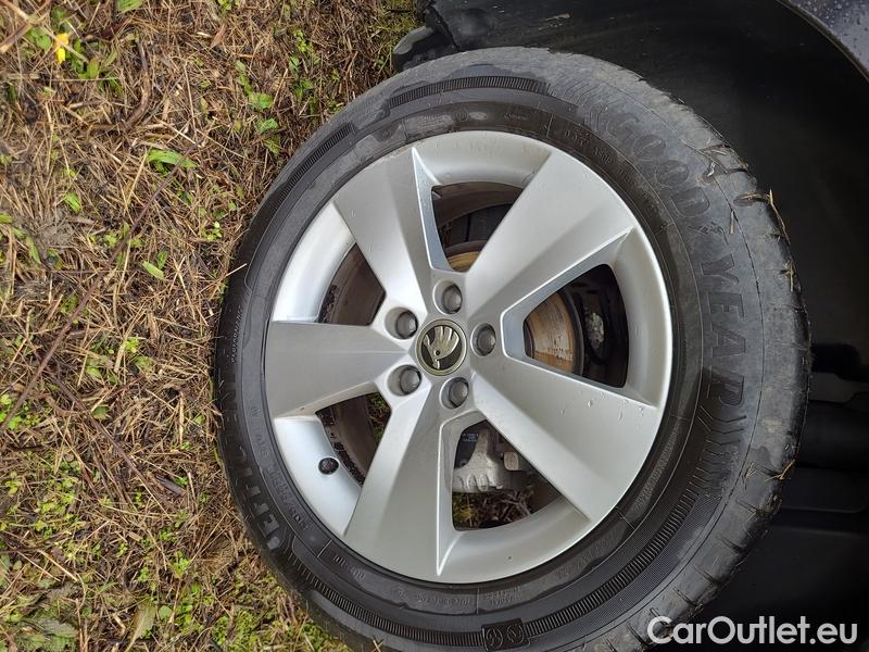  Skoda  Scala  (NW) (2019)  1.0 TSI 81 Style #6