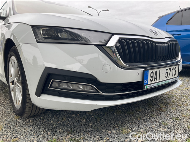  Skoda  Octavia Oct.Combi 2.0TDI 110 Style AT #5