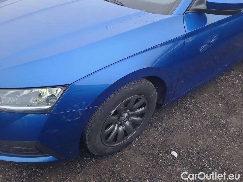  Skoda  Octavia  Combi (NX3)(2020) Oct.Combi 2.0TDI 85 Ambition #4