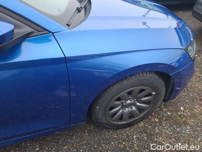  Skoda  Octavia  Combi (NX3)(2020) Oct.Combi 2.0TDI 85 Ambition #36