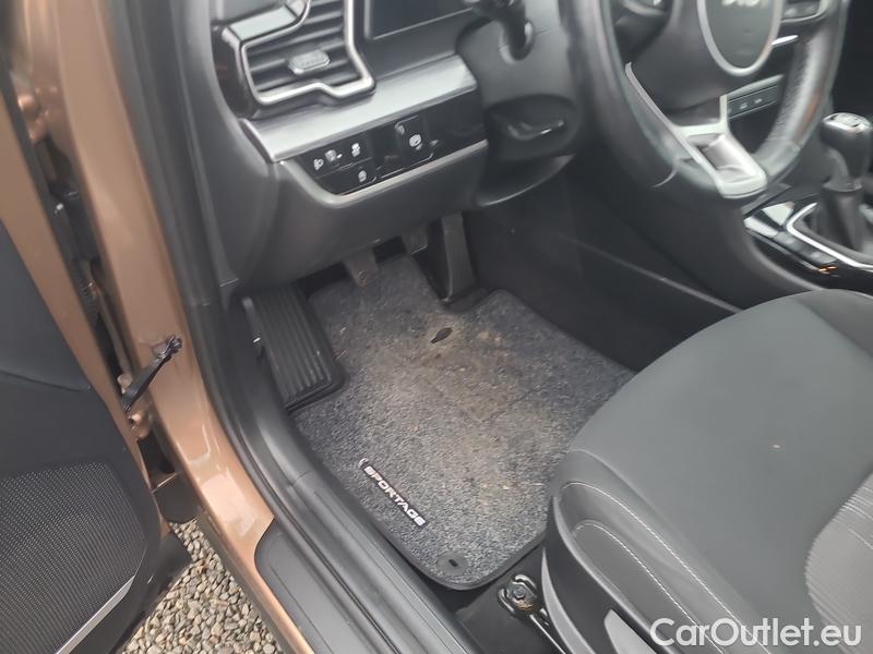  KIA  Sportage  (NQ5)(2022->)  1.6TGDI 110 Exclusive #13