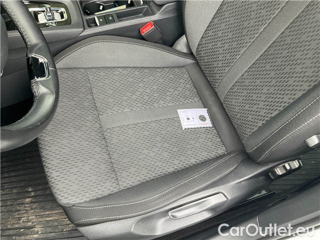  Skoda  Octavia Oct.Combi 2.0TDI 110 Style AT #22