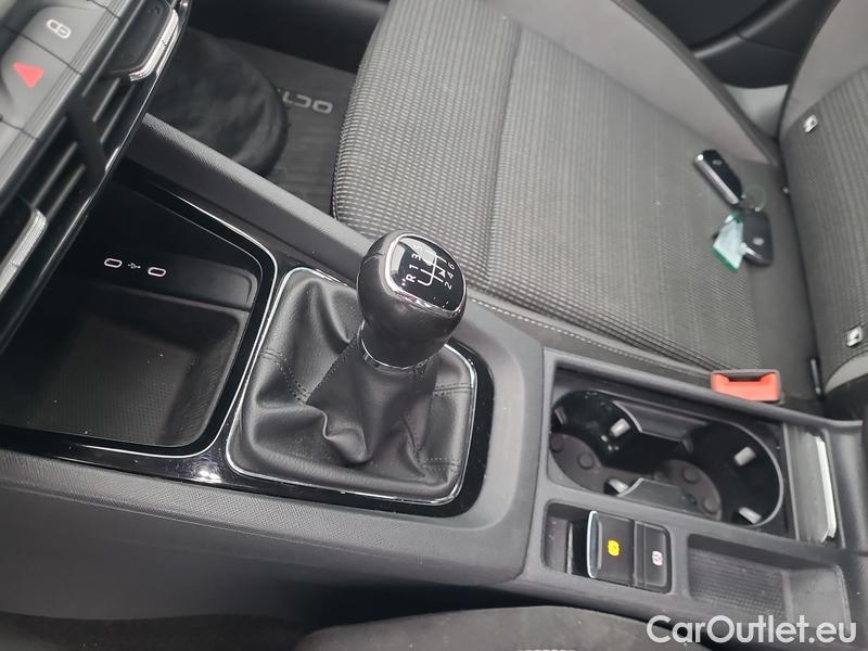  Skoda  Octavia  Combi (NX3)(2020) Oct.Combi 2.0TDI 85 Ambition #10